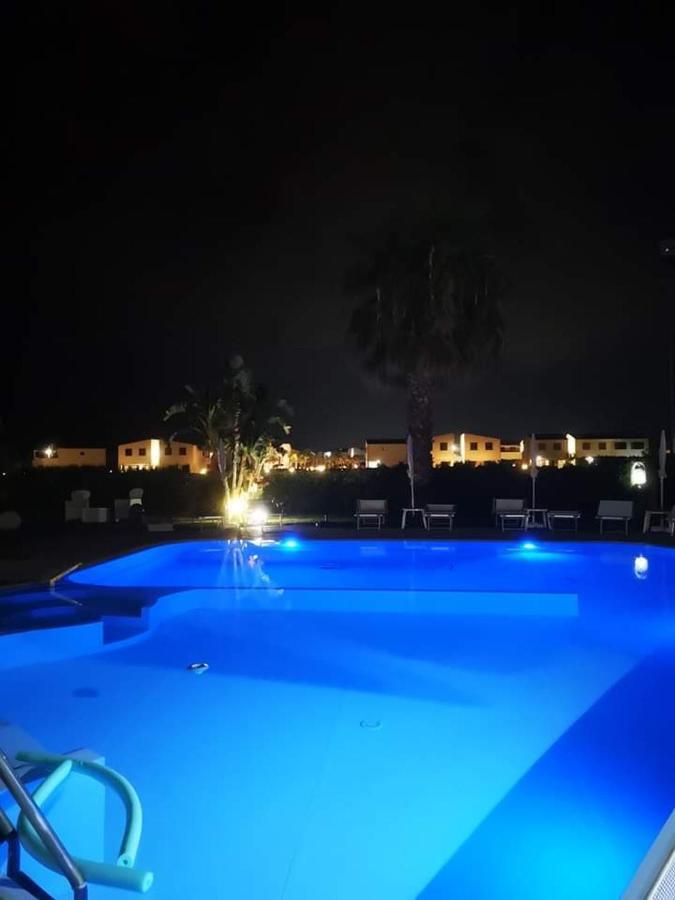 Beb Oasi Marina Bed and Breakfast Campofelice Di Roccella Buitenkant foto